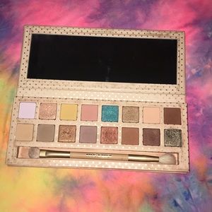 COPY - 🏝Kylie Take Me on Vacation palette 🏝